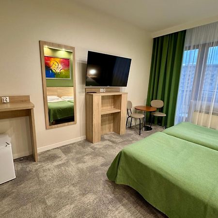 Apartamenty Promenada-Arka 科沃布热格 外观 照片