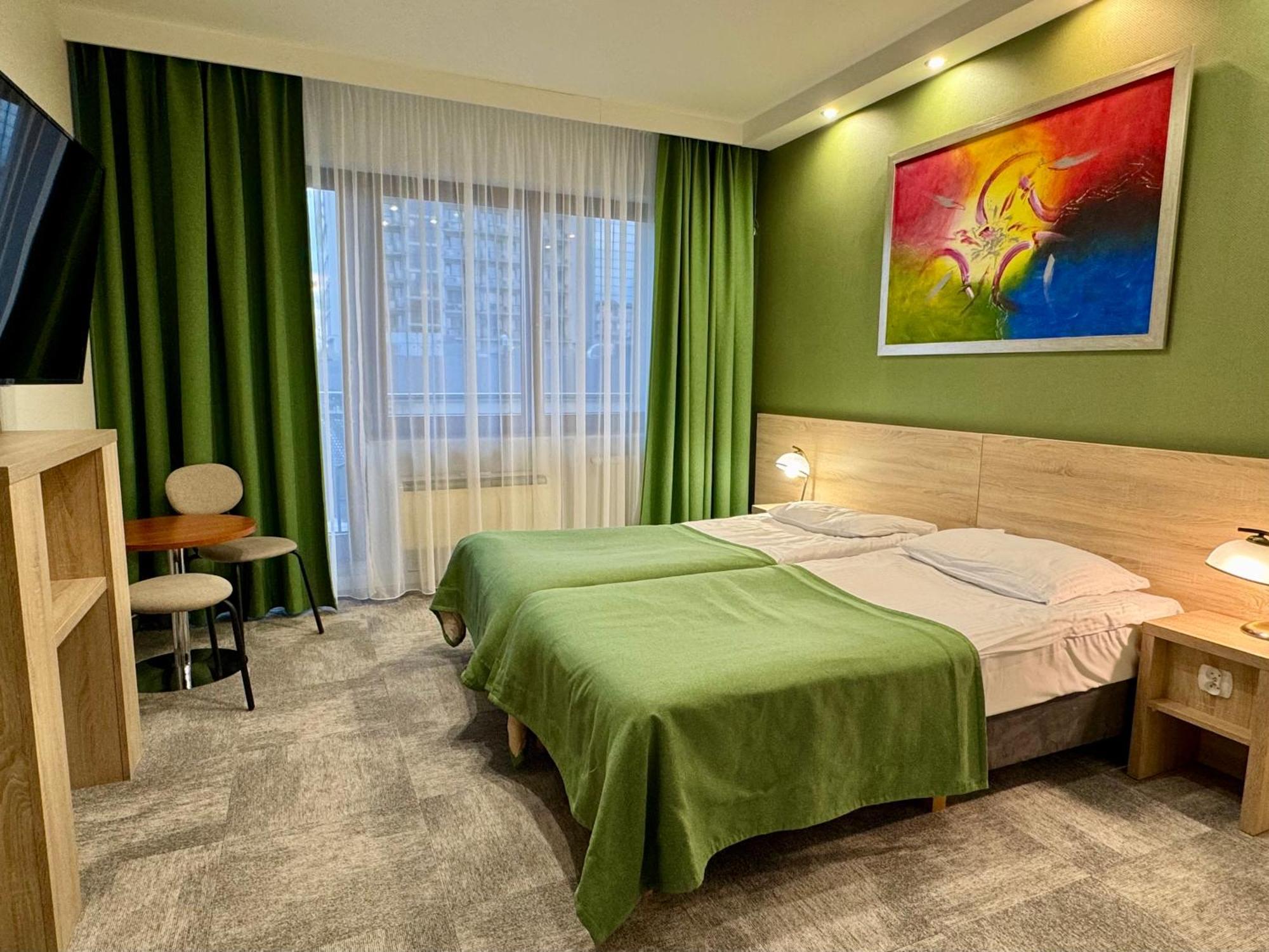 Apartamenty Promenada-Arka 科沃布热格 外观 照片