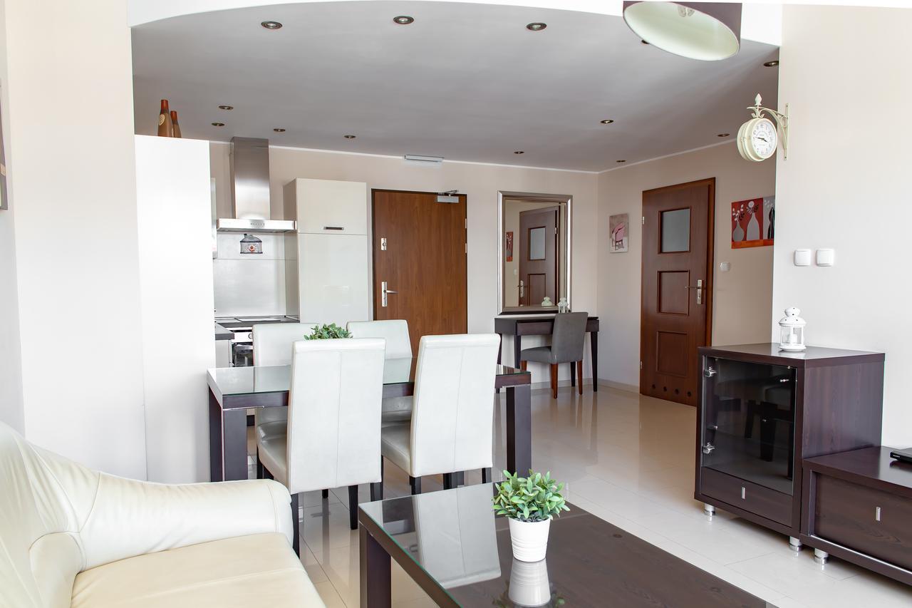 Apartamenty Promenada-Arka 科沃布热格 外观 照片